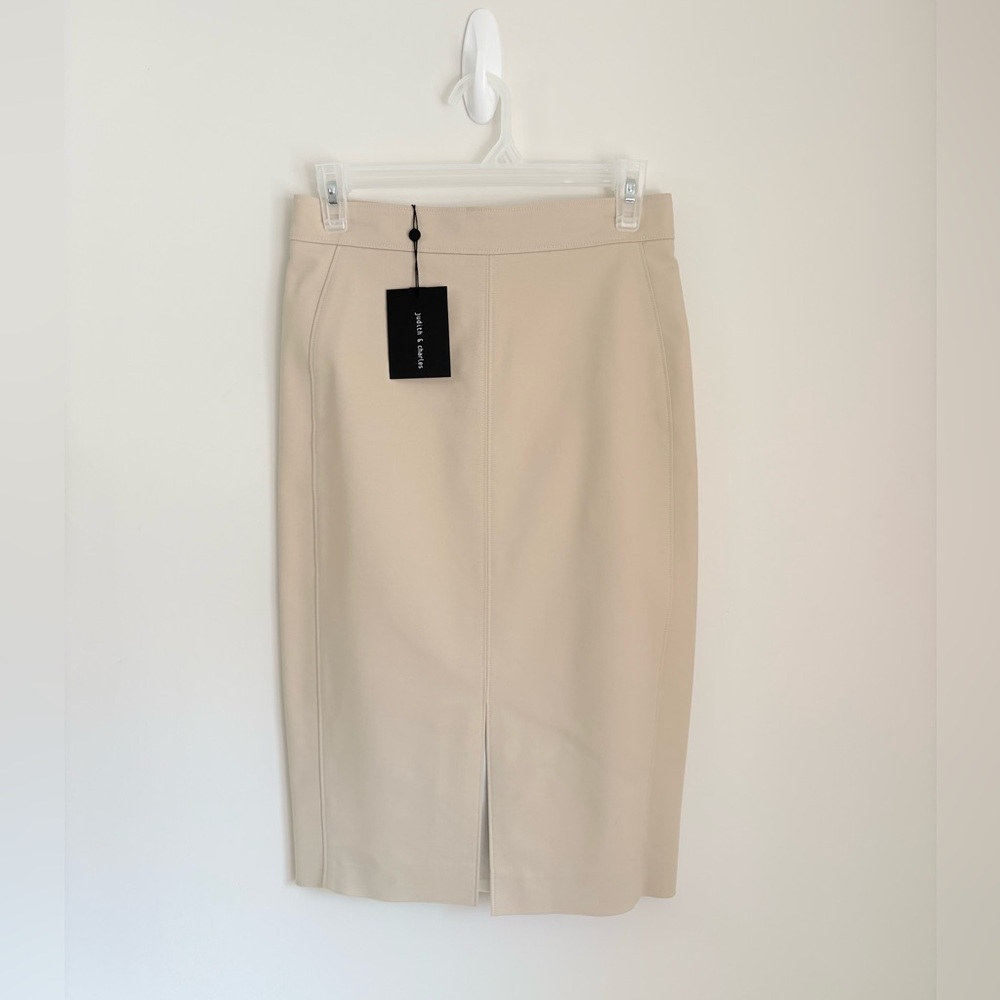 BNWT JUDITH & CHARLES Beige Pencil Skirt Womens 2 Business Casual Office Spring